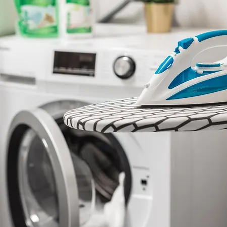 Pineapple - Zwinger Iii - 86qm - 1x Free Parking